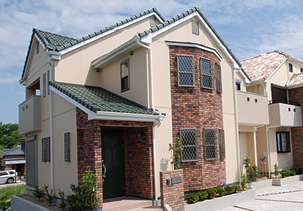 上志段味Aタイプ(写真手前)